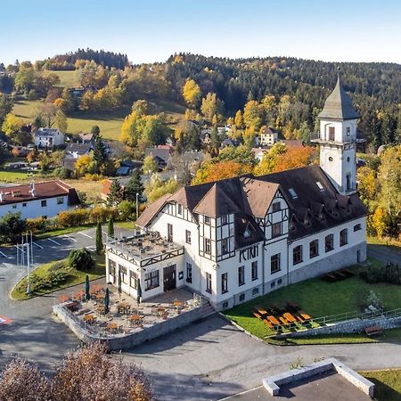 Hotel Petrin Jablonec nad Nisou Ngoại thất bức ảnh