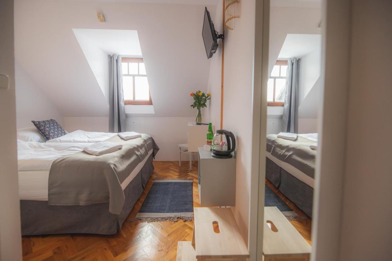 Hotel Petrin Jablonec nad Nisou Ngoại thất bức ảnh