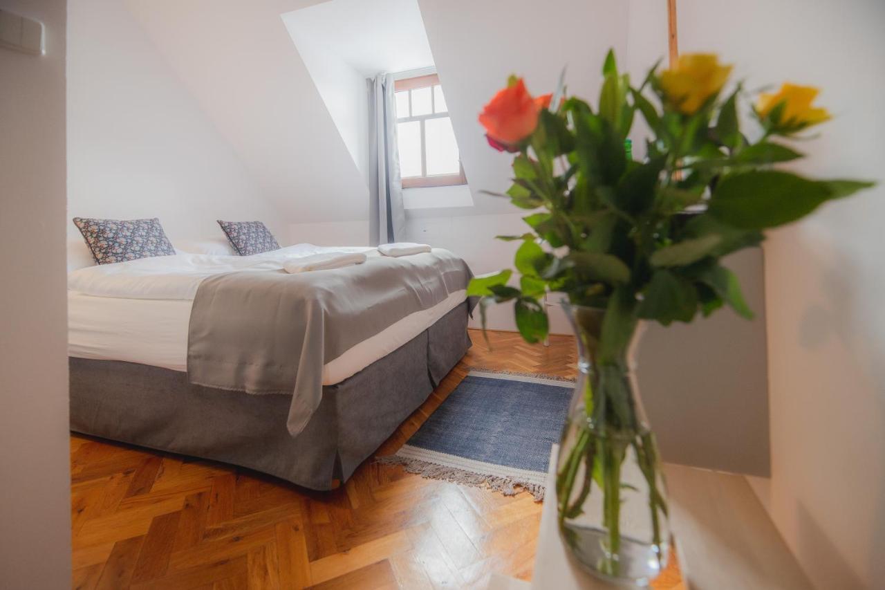 Hotel Petrin Jablonec nad Nisou Ngoại thất bức ảnh