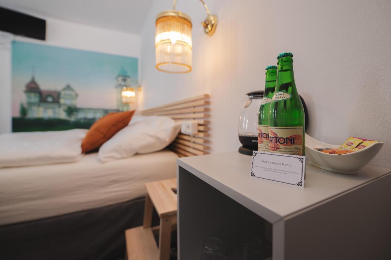 Hotel Petrin Jablonec nad Nisou Ngoại thất bức ảnh
