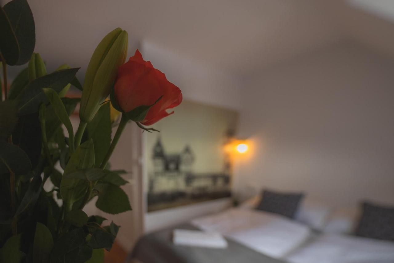 Hotel Petrin Jablonec nad Nisou Ngoại thất bức ảnh