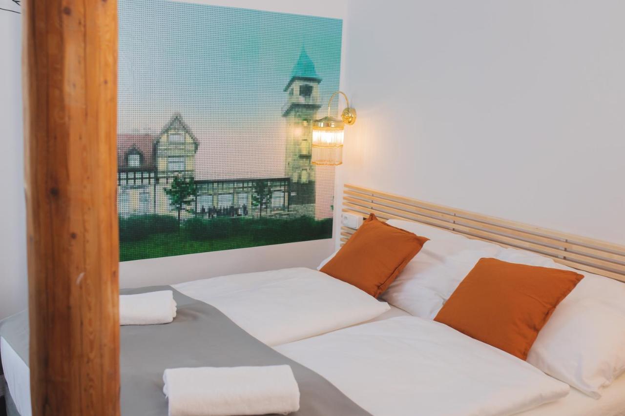 Hotel Petrin Jablonec nad Nisou Ngoại thất bức ảnh
