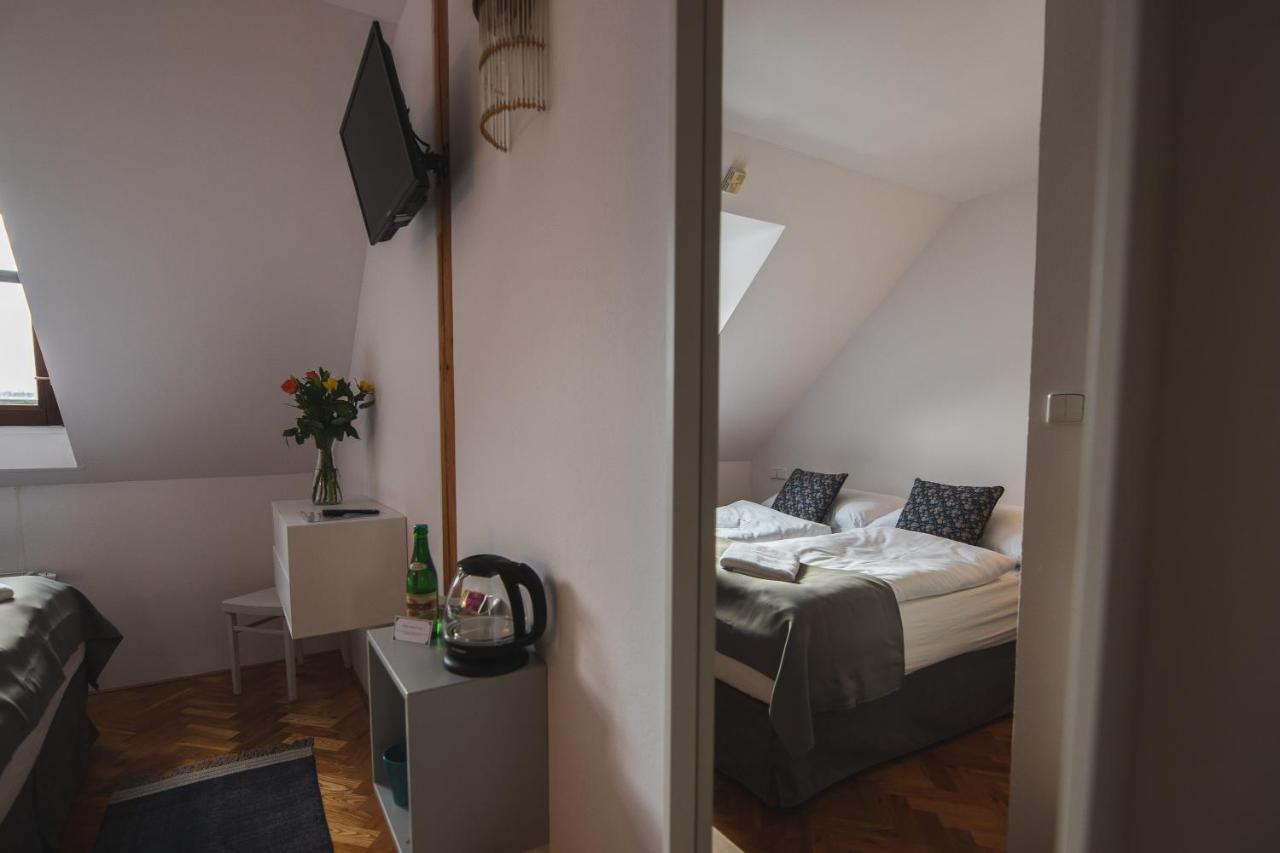 Hotel Petrin Jablonec nad Nisou Ngoại thất bức ảnh